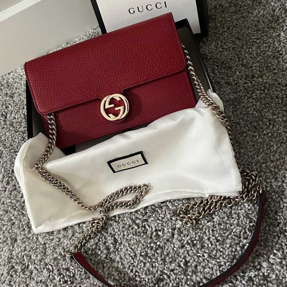 ❤️ Red Gucci Wallet-On-Chain ❤️